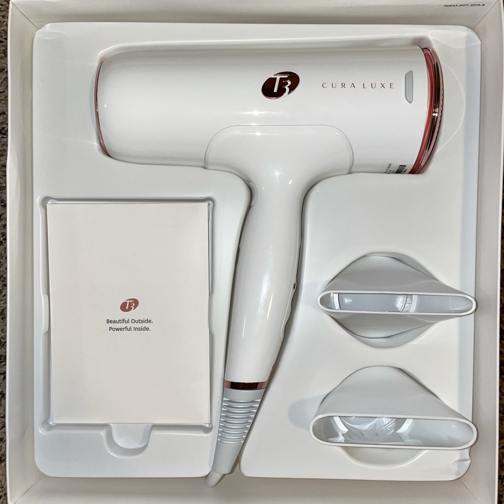 T3 Cura Luxe Blow Dryer